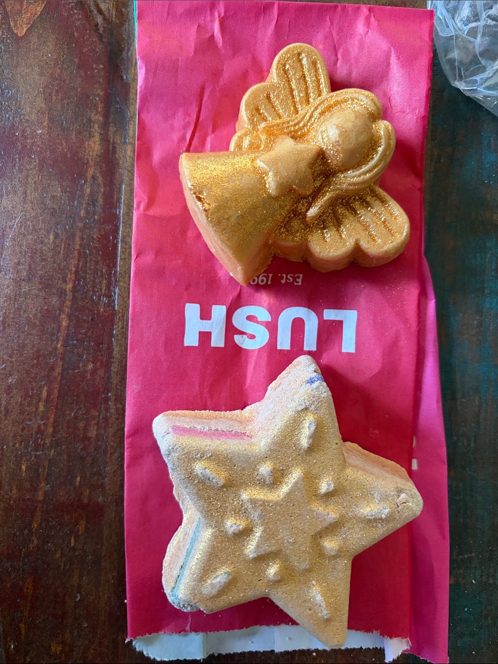 New Lush Holiday Bundle (Star of Wonder & Golden Angel)